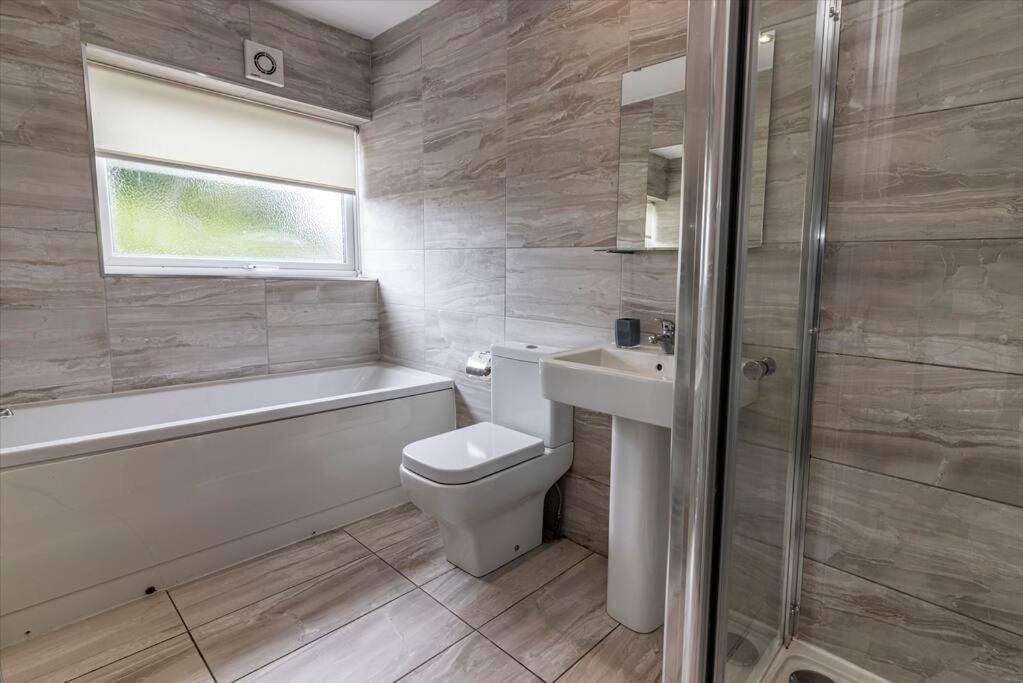 Dovecote House Beeston Private Parking 15Mins From Nottingham City Centre Close To Qmc Hospital Kültér fotó